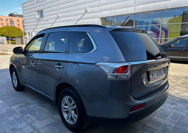 Mitsubishi Outlander cena 43900 przebieg: 199000, rok produkcji 2014 z Warszawa małe 106